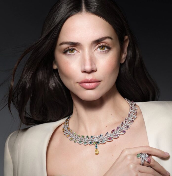 Ana de Armas' Parents: Ana Caso and Late Ramón de Armas Revealed
