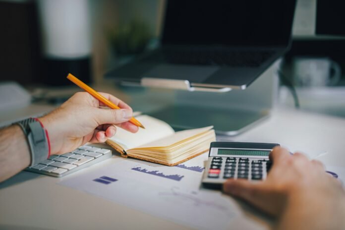 Personal Finance Lessons: Budgeting, Saving and Investing Basics