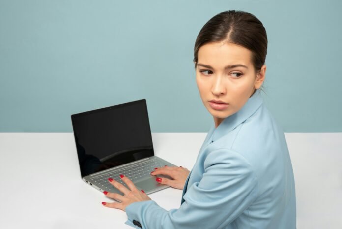 How to Tell if an Online Job Is Genuine Before Applying